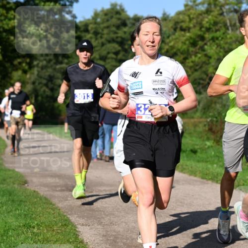 27.09.2026 - 35. Volkslauf durch das schöne Alstertal Dr. Thomas Lammeyer http://msf.ph/oto/10564014 27.09.2026 10:34:02 Laufen 3013, 32, 745, 3377 meine-sportfotos.de