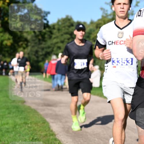 27.09.2026 - 35. Volkslauf durch das schöne Alstertal Dr. Thomas Lammeyer http://msf.ph/oto/10564020 27.09.2026 10:34:03 Laufen 13, 3353, 3270 meine-sportfotos.de