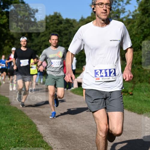 27.09.2026 - 35. Volkslauf durch das schöne Alstertal Dr. Thomas Lammeyer http://msf.ph/oto/10564055 27.09.2026 10:34:09 Laufen 3069, 3412 meine-sportfotos.de