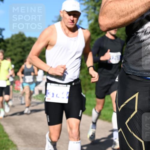 27.09.2026 - 35. Volkslauf durch das schöne Alstertal Dr. Thomas Lammeyer http://msf.ph/oto/10564119 27.09.2026 10:34:19 Laufen  meine-sportfotos.de