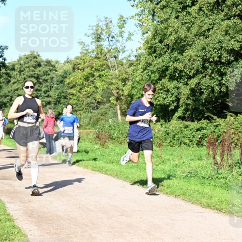27.09.2026 - 35. Volkslauf durch das schöne Alstertal Dr. Thomas Lammeyer http://msf.ph/oto/10564156 27.09.2026 10:34:24 Laufen 3385 meine-sportfotos.de