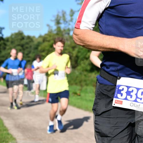 27.09.2026 - 35. Volkslauf durch das schöne Alstertal Dr. Thomas Lammeyer http://msf.ph/oto/10564178 27.09.2026 10:34:28 Laufen 3398 meine-sportfotos.de