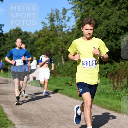 27.09.2026 - 35. Volkslauf durch das schöne Alstertal Dr. Thomas Lammeyer http://msf.ph/oto/10564182 27.09.2026 10:34:28 Laufen 3309 meine-sportfotos.de