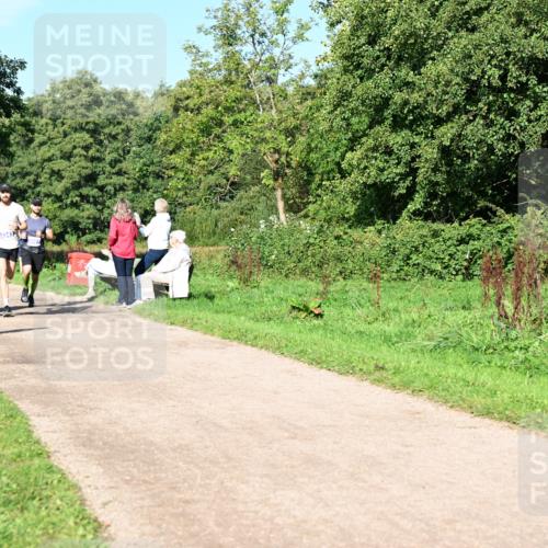 27.09.2026 - 35. Volkslauf durch das schöne Alstertal Dr. Thomas Lammeyer http://msf.ph/oto/10564216 27.09.2026 10:34:37 Laufen 3246, 3343 meine-sportfotos.de