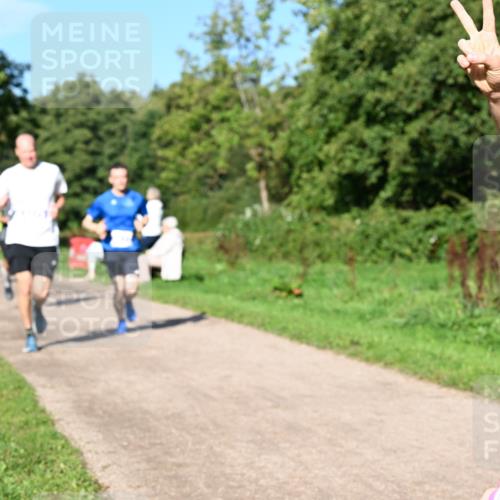 27.09.2026 - 35. Volkslauf durch das schöne Alstertal Dr. Thomas Lammeyer http://msf.ph/oto/10564228 27.09.2026 10:34:43 Laufen  meine-sportfotos.de