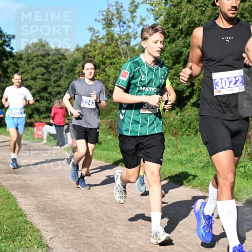 27.09.2026 - 35. Volkslauf durch das schöne Alstertal Dr. Thomas Lammeyer http://msf.ph/oto/10564277 27.09.2026 10:34:50 Laufen 3243, 3022 meine-sportfotos.de
