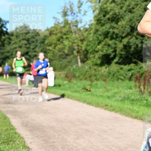 27.09.2026 - 35. Volkslauf durch das schöne Alstertal Dr. Thomas Lammeyer http://msf.ph/oto/10564301 27.09.2026 10:34:54 Laufen  meine-sportfotos.de