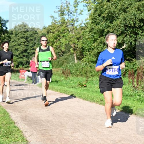 27.09.2026 - 35. Volkslauf durch das schöne Alstertal Dr. Thomas Lammeyer http://msf.ph/oto/10564314 27.09.2026 10:34:56 Laufen 3167, 3380, 3315 meine-sportfotos.de