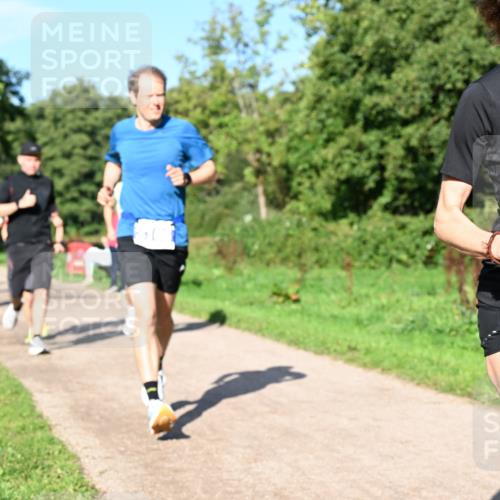 27.09.2026 - 35. Volkslauf durch das schöne Alstertal Dr. Thomas Lammeyer http://msf.ph/oto/10564332 27.09.2026 10:34:58 Laufen 3167 meine-sportfotos.de