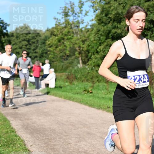 27.09.2026 - 35. Volkslauf durch das schöne Alstertal Dr. Thomas Lammeyer http://msf.ph/oto/10564381 27.09.2026 10:35:06 Laufen 3234 meine-sportfotos.de
