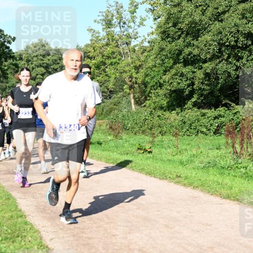 27.09.2026 - 35. Volkslauf durch das schöne Alstertal Dr. Thomas Lammeyer http://msf.ph/oto/10564390 27.09.2026 10:35:07 Laufen 3145, 3340 meine-sportfotos.de