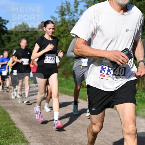 27.09.2026 - 35. Volkslauf durch das schöne Alstertal Dr. Thomas Lammeyer http://msf.ph/oto/10564399 27.09.2026 10:35:09 Laufen 3233, 13340 meine-sportfotos.de