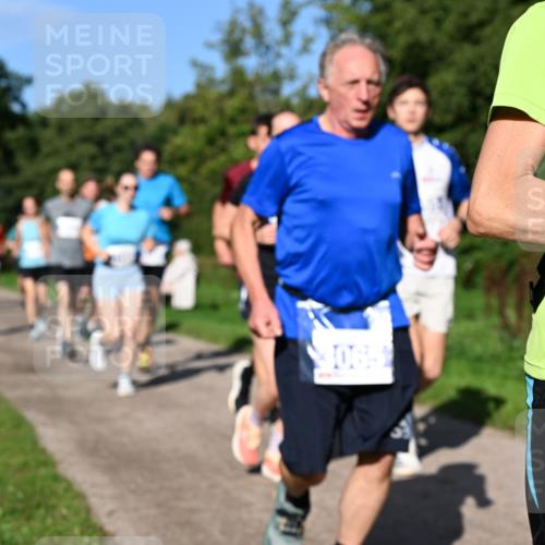 27.09.2026 - 35. Volkslauf durch das schöne Alstertal Dr. Thomas Lammeyer http://msf.ph/oto/10564421 27.09.2026 10:35:13 Laufen 065 meine-sportfotos.de