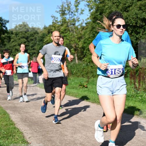 27.09.2026 - 35. Volkslauf durch das schöne Alstertal Dr. Thomas Lammeyer http://msf.ph/oto/10564434 27.09.2026 10:35:15 Laufen 3057, 3165 meine-sportfotos.de