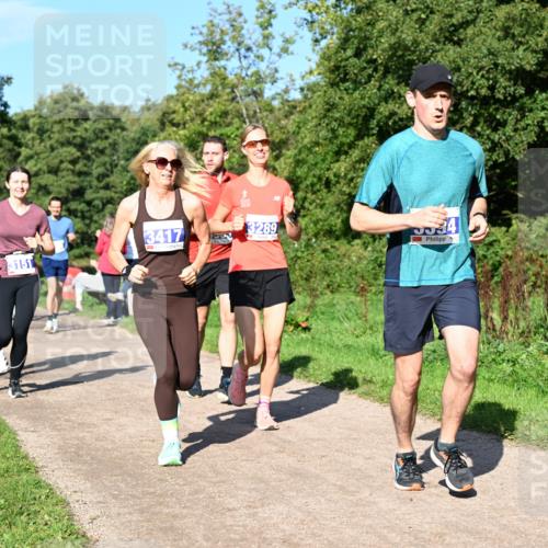 27.09.2026 - 35. Volkslauf durch das schöne Alstertal Dr. Thomas Lammeyer http://msf.ph/oto/10564455 27.09.2026 10:35:19 Laufen 3417, 3151, 3534, 3289 meine-sportfotos.de