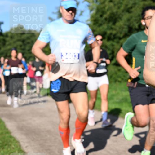 27.09.2026 - 35. Volkslauf durch das schöne Alstertal Dr. Thomas Lammeyer http://msf.ph/oto/10564499 27.09.2026 10:35:26 Laufen  meine-sportfotos.de