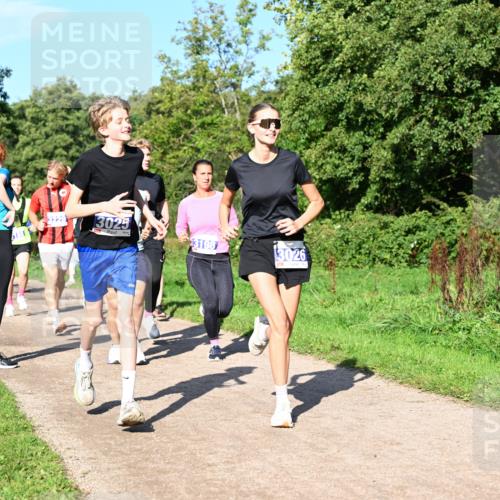 27.09.2026 - 35. Volkslauf durch das schöne Alstertal Dr. Thomas Lammeyer http://msf.ph/oto/10564533 27.09.2026 10:35:31 Laufen 3229, 3025, 3198, 3026, 13371 meine-sportfotos.de