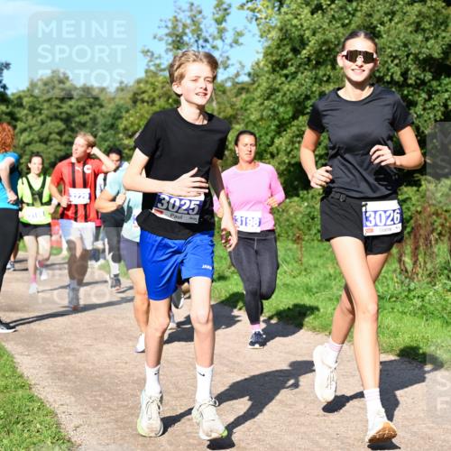 27.09.2026 - 35. Volkslauf durch das schöne Alstertal Dr. Thomas Lammeyer http://msf.ph/oto/10564538 27.09.2026 10:35:31 Laufen 13025, 3198, 3026 meine-sportfotos.de