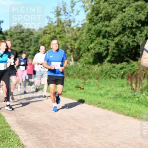 27.09.2026 - 35. Volkslauf durch das schöne Alstertal Dr. Thomas Lammeyer http://msf.ph/oto/10564590 27.09.2026 10:35:39 Laufen 295 meine-sportfotos.de
