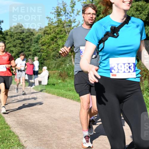 27.09.2026 - 35. Volkslauf durch das schöne Alstertal Dr. Thomas Lammeyer http://msf.ph/oto/10564612 27.09.2026 10:35:42 Laufen 3983 meine-sportfotos.de