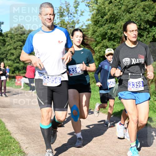 27.09.2026 - 35. Volkslauf durch das schöne Alstertal Dr. Thomas Lammeyer http://msf.ph/oto/10564686 27.09.2026 10:35:53 Laufen 3956, 3396, 24, 13425, 3359 meine-sportfotos.de