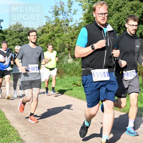 27.09.2026 - 35. Volkslauf durch das schöne Alstertal Dr. Thomas Lammeyer http://msf.ph/oto/10564728 27.09.2026 10:35:59 Laufen 13184, 3351, 2396 meine-sportfotos.de