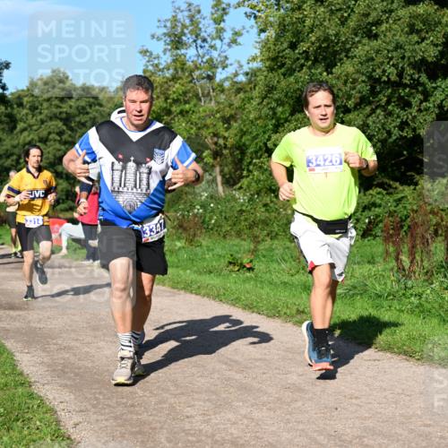 27.09.2026 - 35. Volkslauf durch das schöne Alstertal Dr. Thomas Lammeyer http://msf.ph/oto/10564740 27.09.2026 10:36:01 Laufen  meine-sportfotos.de