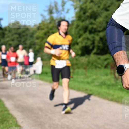27.09.2026 - 35. Volkslauf durch das schöne Alstertal Dr. Thomas Lammeyer http://msf.ph/oto/10564756 27.09.2026 10:36:03 Laufen 30 meine-sportfotos.de