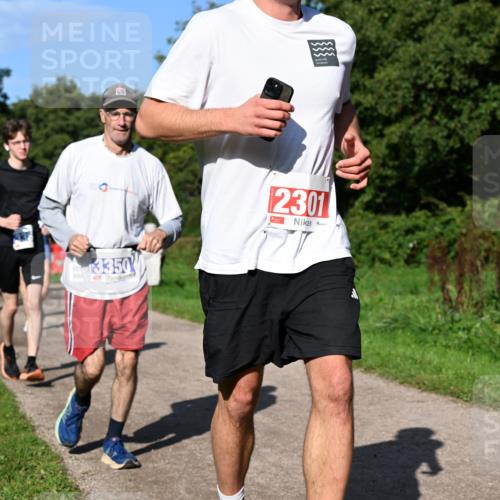 27.09.2026 - 35. Volkslauf durch das schöne Alstertal Dr. Thomas Lammeyer http://msf.ph/oto/10564928 27.09.2026 10:36:29 Laufen 3350, 2301 meine-sportfotos.de