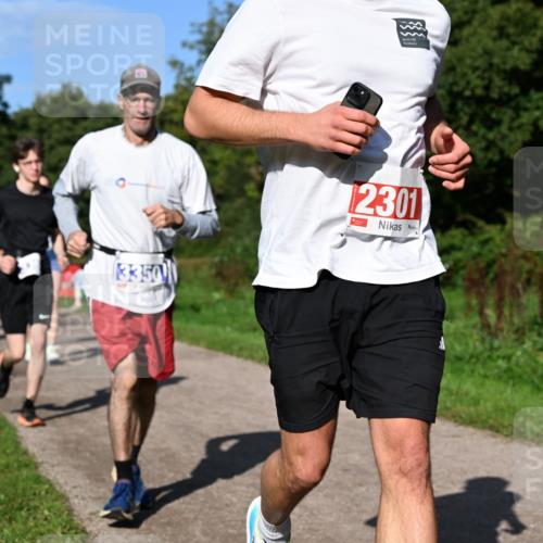 27.09.2026 - 35. Volkslauf durch das schöne Alstertal Dr. Thomas Lammeyer http://msf.ph/oto/10564929 27.09.2026 10:36:29 Laufen 3350, 2301 meine-sportfotos.de