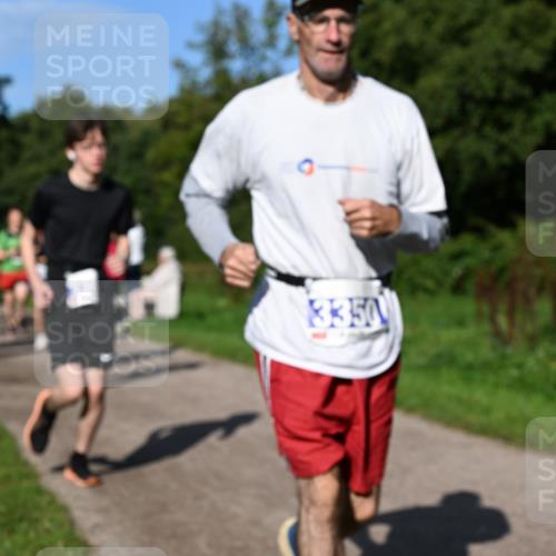 27.09.2026 - 35. Volkslauf durch das schöne Alstertal Dr. Thomas Lammeyer http://msf.ph/oto/10564934 27.09.2026 10:36:30 Laufen 3350 meine-sportfotos.de