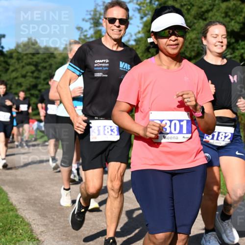 27.09.2026 - 35. Volkslauf durch das schöne Alstertal Dr. Thomas Lammeyer http://msf.ph/oto/10564971 27.09.2026 10:36:35 Laufen 3183, 301, 182 meine-sportfotos.de