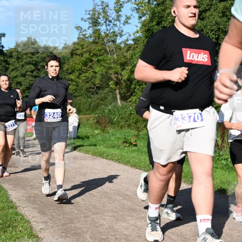 27.09.2026 - 35. Volkslauf durch das schöne Alstertal Dr. Thomas Lammeyer http://msf.ph/oto/10564984 27.09.2026 10:36:37 Laufen 3271, 2101, 3240, 13370 meine-sportfotos.de