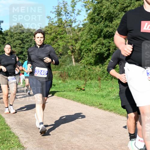 27.09.2026 - 35. Volkslauf durch das schöne Alstertal Dr. Thomas Lammeyer http://msf.ph/oto/10564987 27.09.2026 10:36:38 Laufen 3271, 3240, 3370 meine-sportfotos.de