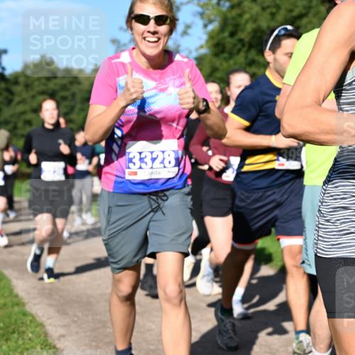 27.09.2026 - 35. Volkslauf durch das schöne Alstertal Dr. Thomas Lammeyer http://msf.ph/oto/10565034 27.09.2026 10:36:44 Laufen 3328, 56 meine-sportfotos.de