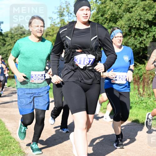 27.09.2026 - 35. Volkslauf durch das schöne Alstertal Dr. Thomas Lammeyer http://msf.ph/oto/10565070 27.09.2026 10:36:50 Laufen 3094, 3187, 420 meine-sportfotos.de