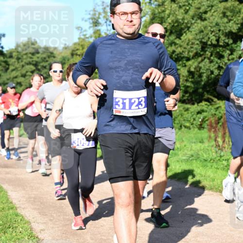 27.09.2026 - 35. Volkslauf durch das schöne Alstertal Dr. Thomas Lammeyer http://msf.ph/oto/10565116 27.09.2026 10:36:56 Laufen 309, 3123, 17 meine-sportfotos.de