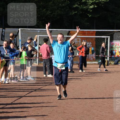 27.09.2026 - 35. Volkslauf durch das schöne Alstertal Strokosch-Dieckow http://msf.ph/oto/10565195 27.09.2026 11:12:23 Ziel 4191 meine-sportfotos.de
