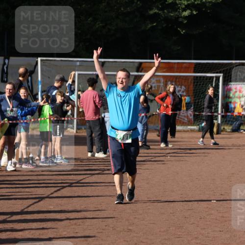 27.09.2026 - 35. Volkslauf durch das schöne Alstertal Strokosch-Dieckow http://msf.ph/oto/10565199 27.09.2026 11:12:23 Ziel 4191 meine-sportfotos.de