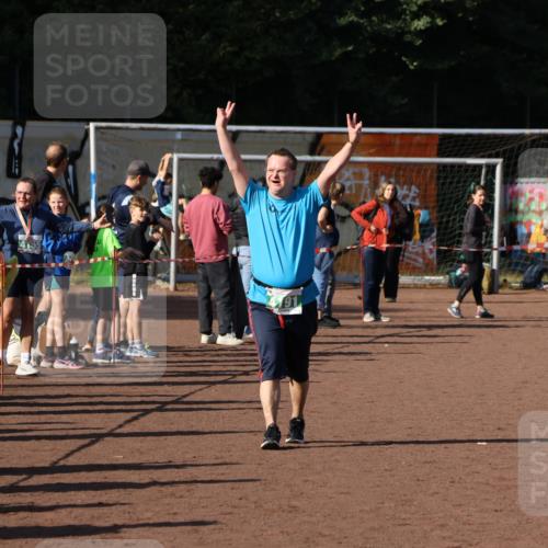 27.09.2026 - 35. Volkslauf durch das schöne Alstertal Strokosch-Dieckow http://msf.ph/oto/10565204 27.09.2026 11:12:23 Ziel 4191 meine-sportfotos.de