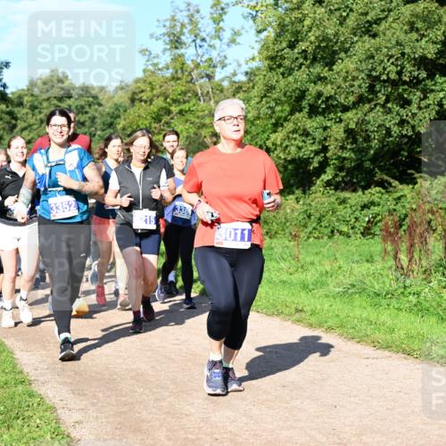 27.09.2026 - 35. Volkslauf durch das schöne Alstertal Dr. Thomas Lammeyer http://msf.ph/oto/10565214 27.09.2026 10:37:07 Laufen 3352, 215, 3385, 3011 meine-sportfotos.de
