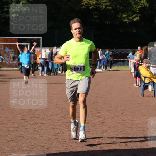 27.09.2026 - 35. Volkslauf durch das schöne Alstertal Strokosch-Dieckow http://msf.ph/oto/10565233 27.09.2026 11:12:11 Ziel 3173 meine-sportfotos.de