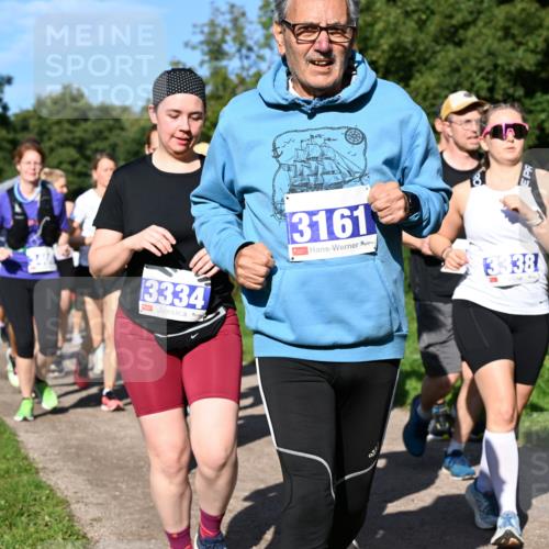 27.09.2026 - 35. Volkslauf durch das schöne Alstertal Dr. Thomas Lammeyer http://msf.ph/oto/10565273 27.09.2026 10:37:14 Laufen 3334, 3161, 3338 meine-sportfotos.de