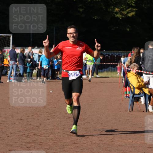 27.09.2026 - 35. Volkslauf durch das schöne Alstertal Strokosch-Dieckow http://msf.ph/oto/10565285 27.09.2026 11:12:02 Ziel 3979 meine-sportfotos.de