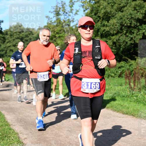 27.09.2026 - 35. Volkslauf durch das schöne Alstertal Dr. Thomas Lammeyer http://msf.ph/oto/10565332 27.09.2026 10:37:20 Laufen 3248, 3169 meine-sportfotos.de