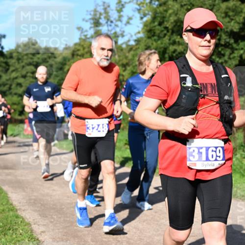 27.09.2026 - 35. Volkslauf durch das schöne Alstertal Dr. Thomas Lammeyer http://msf.ph/oto/10565335 27.09.2026 10:37:20 Laufen 3248, 3169 meine-sportfotos.de