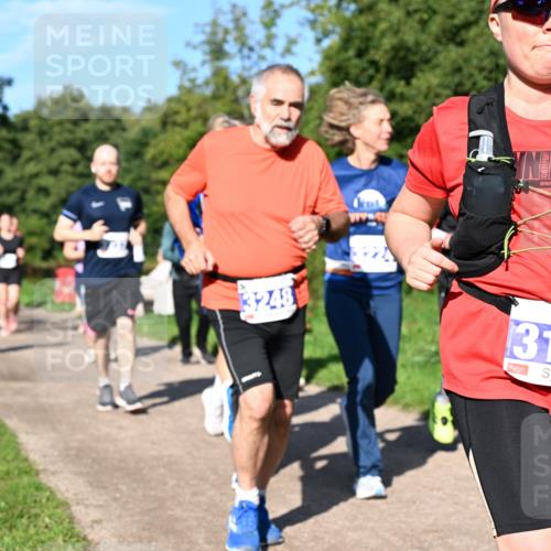 27.09.2026 - 35. Volkslauf durch das schöne Alstertal Dr. Thomas Lammeyer http://msf.ph/oto/10565338 27.09.2026 10:37:21 Laufen 3248, 3169 meine-sportfotos.de