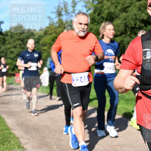 27.09.2026 - 35. Volkslauf durch das schöne Alstertal Dr. Thomas Lammeyer http://msf.ph/oto/10565339 27.09.2026 10:37:21 Laufen 3248, 3169 meine-sportfotos.de