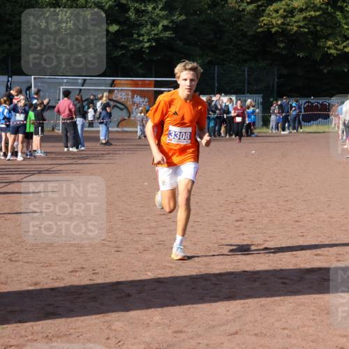 27.09.2026 - 35. Volkslauf durch das schöne Alstertal Strokosch-Dieckow http://msf.ph/oto/10565374 27.09.2026 11:11:22 Ziel 3308 meine-sportfotos.de