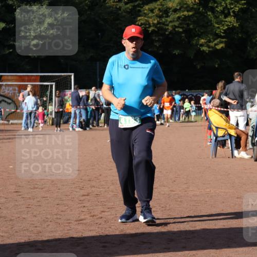 27.09.2026 - 35. Volkslauf durch das schöne Alstertal Strokosch-Dieckow http://msf.ph/oto/10565424 27.09.2026 11:11:11 Ziel 4183 meine-sportfotos.de